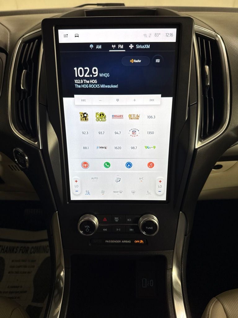 2024 Ford Edge Titanium