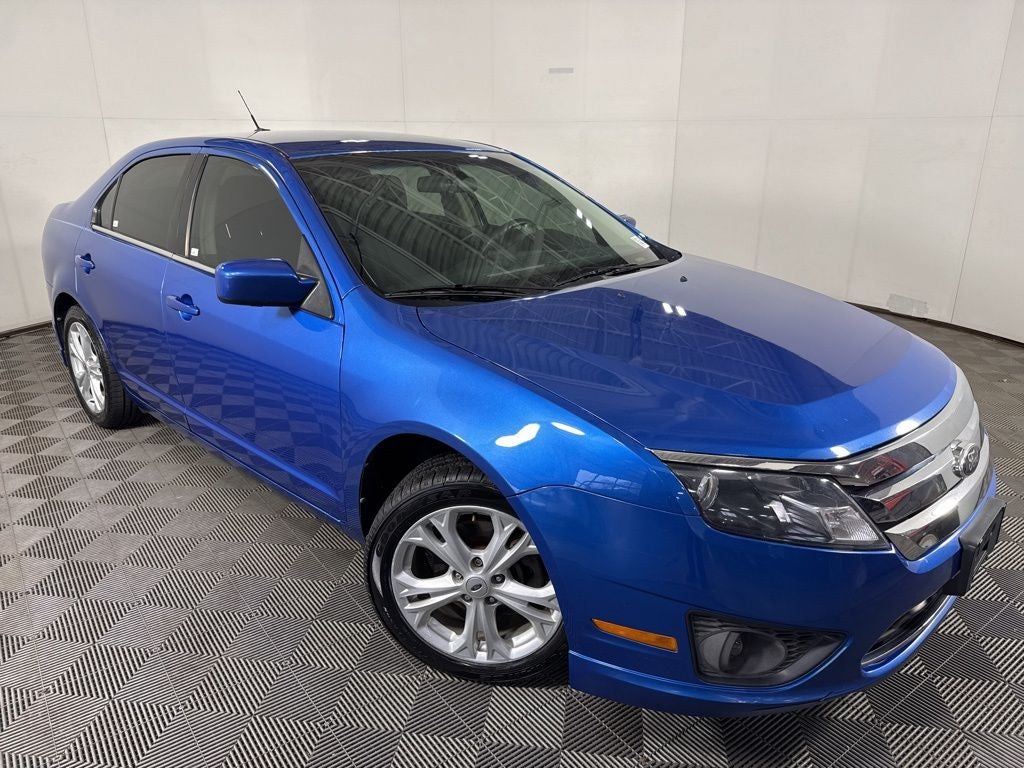 Used 2012 Ford Fusion SE with VIN 3FAHP0HA5CR329525 for sale in Cudahy, WI