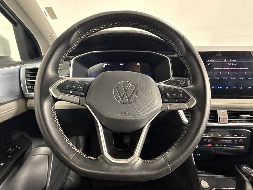 2025 Volkswagen Taos 1.5T SE