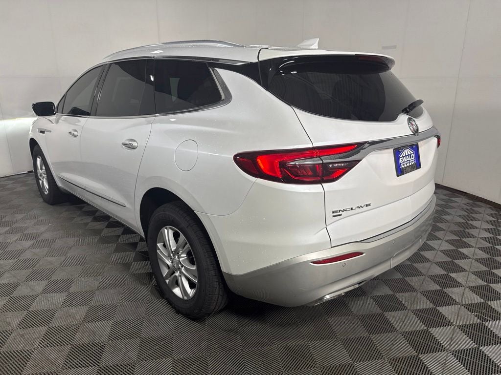2021 Buick Enclave Essence