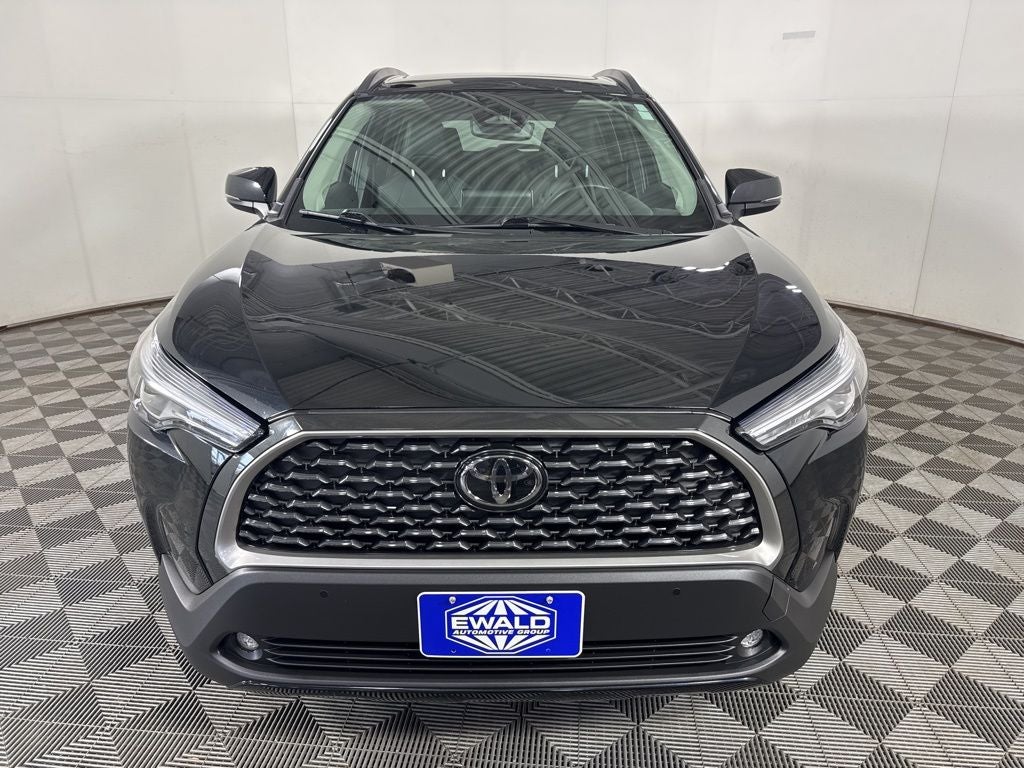 2024 Toyota Corolla Cross XLE