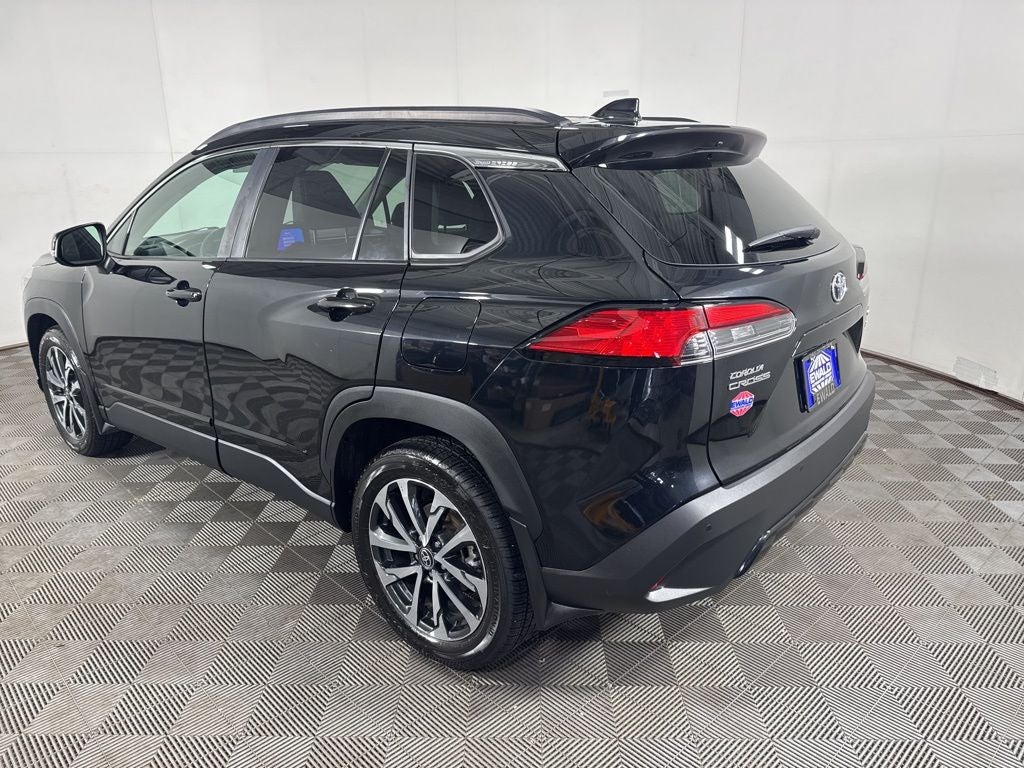 2024 Toyota Corolla Cross XLE