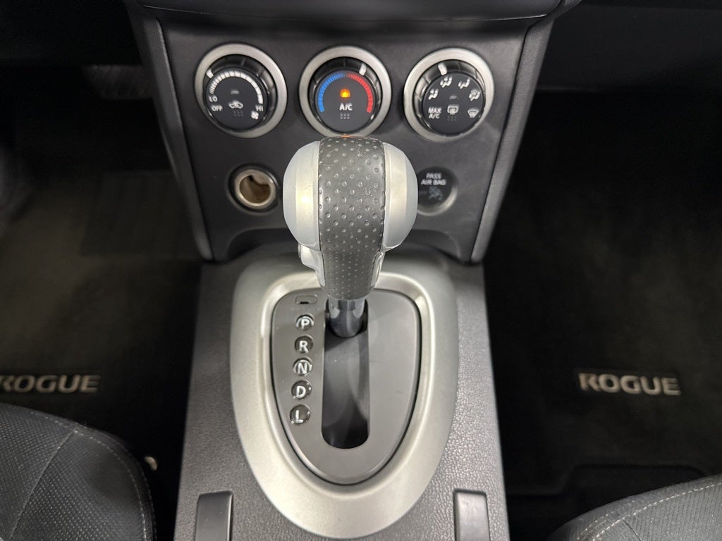 2013 Nissan Rogue SV