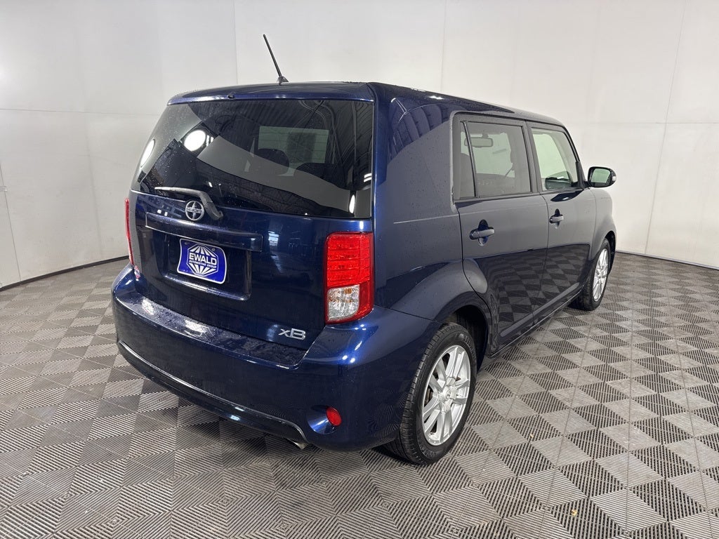 2014 Scion xB Base
