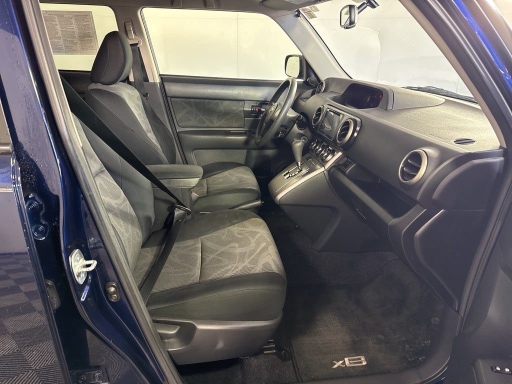 2014 Scion xB Base