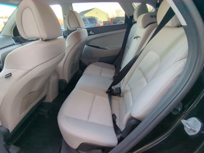 2016 Hyundai Tucson SE