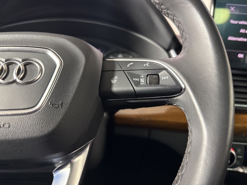 2023 Audi Q5 40 Premium quattro
