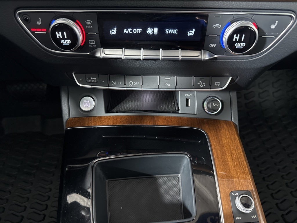 2023 Audi Q5 40 Premium quattro